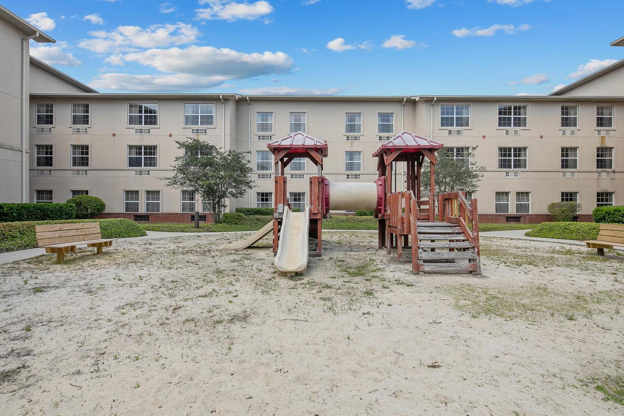 The Landmark Inn Fort Bragg Bagian luar foto
