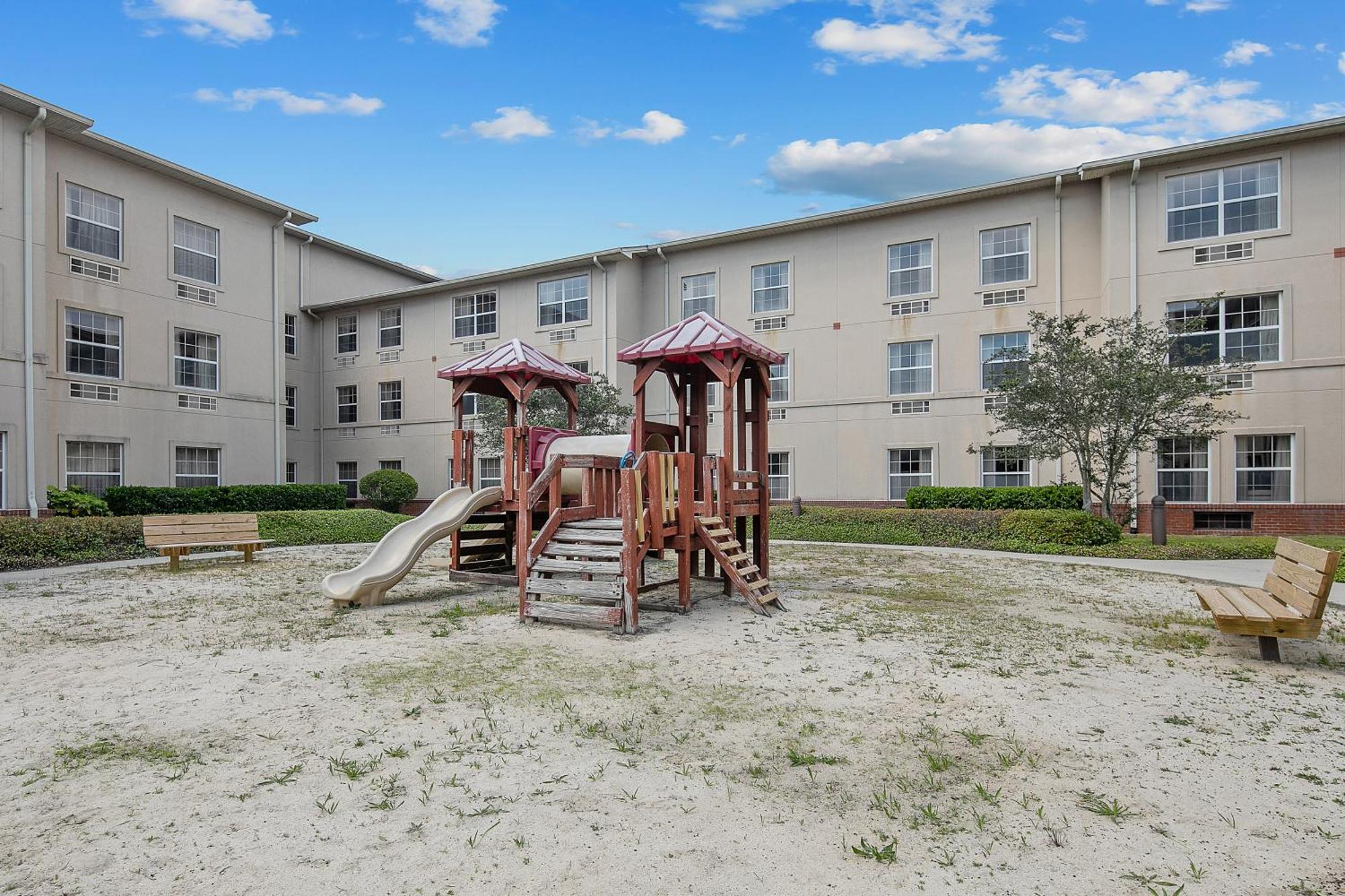 The Landmark Inn Fort Bragg Bagian luar foto