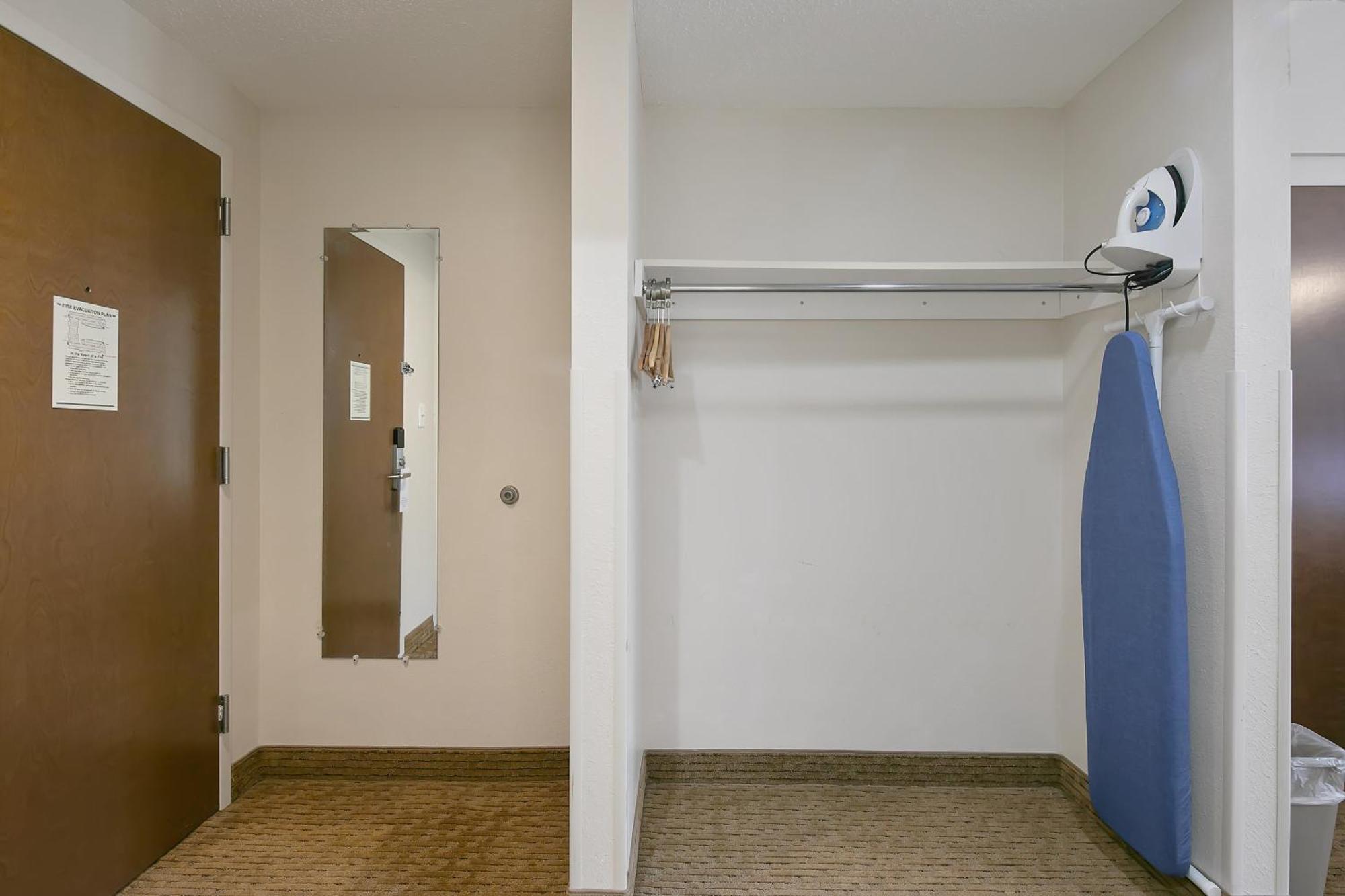 The Landmark Inn Fort Bragg Ruang foto