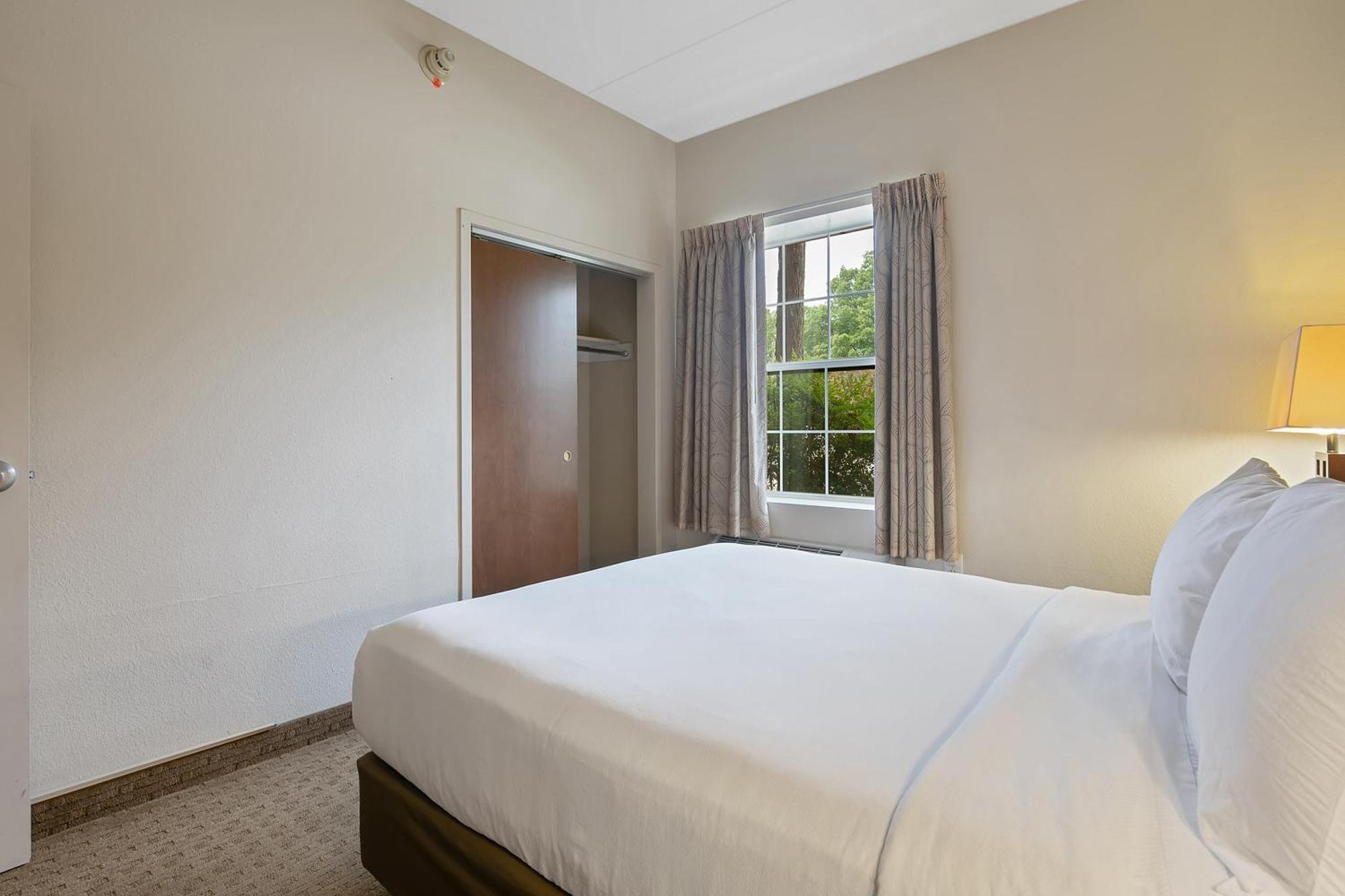 The Landmark Inn Fort Bragg Ruang foto
